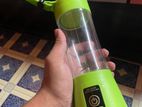 Portable rechargeable blender