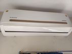 প্রায়ই নতুন- 1.5 টন সিঙ্গার Inverter এসি