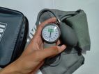 প্রেশার মাপার যন্ত্র ( Blood pressure machine )