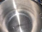 pressure cooker