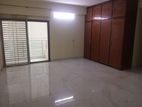 pretty looking 3200 sft 4 bedroom apt rent in Gulshan 2 North side