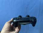 PS4 controller