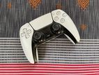 PS5 DualSense controller (White)