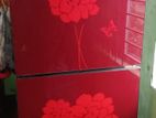 পুরাতন ফ্রিজ বিক্রয় করা হবে