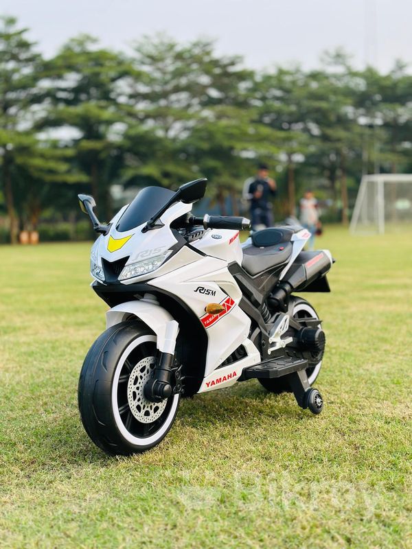 Baby Bike R15 Kids Bike R15 Electric Ride On Bike 12V Battery Big