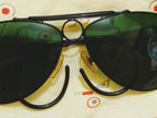 Ray-Ban Aviator sunglass