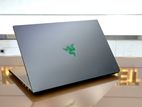 Razer Blade 15| Core i7-10750H| UpTo 5.00GHz| RTX 2060 6GB| 15.6" 144Hz
