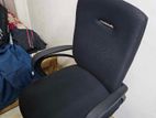 Reading /Computer Chair up to sell