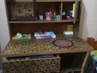 Reading Table