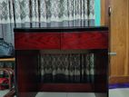 Reading Table
