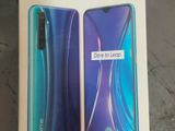 Realme XT 4/64 (Used)