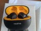 Realmi Buds T100 earbuds