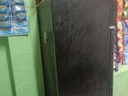 Refrigerator / Freeze