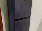Refrigerator Samsung Buttom Mount 218L