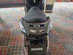 Revoo-E52 2025