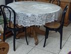 round dining table with 4 chairs