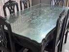 Royal dining table