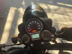Royal Enfield Classic 350 . 2024