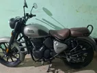 Royal Enfield Classic 350 2024