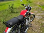 Royal Enfield Classic 350 . 2025