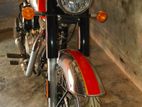Royal Enfield Classic 350 . 2025