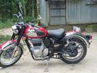Royal Enfield Classic 350 . 2025