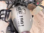 Royal Enfield Classic 350 . 2025