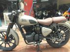 Royal Enfield Classic 350 new condition ON tes 2025