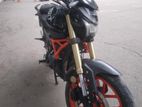 Runner Bolt 165R . 2022