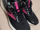 Running Shoes