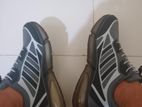 Running shoes for sell