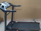SALE: 2 HP Automatic Hydrolic Treadmill in very good condition