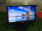 Samsung 16” Led Monitor