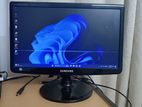 Samsung 18" Full HD Led Monitor Only One Mark