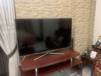 Samsung 45Inch Smart 4K TV, Panel Is Damaged