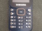 Samsung button phone (Used)