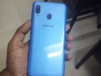 Samsung Galaxy A20 3/32 (Used)