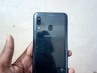 Samsung Galaxy A20 3/32 (Used)