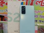 Samsung galaxy A20FE (Used)