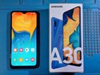 Samsung Galaxy A30 4/64 GB (Used)