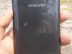 Samsung Galaxy A30 taka lagbe (Used)