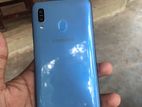 Samsung Galaxy A30 (Used)