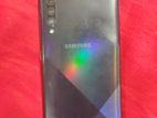 Samsung Galaxy A30s 4-64 gb (Used)