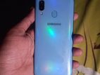 Samsung Galaxy A40 (Used)