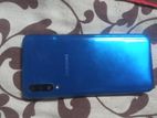 Samsung Galaxy A50 4/128 GB (Used)