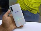 Samsung Galaxy A50 4GB Ram/64GB (Used)