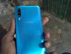 Samsung Galaxy A50 . (Used)