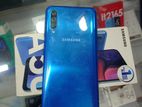 Samsung Galaxy A50 (Used)