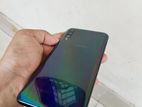 Samsung Galaxy A70 6/128 only phone (Used)