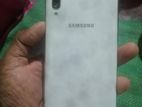 Samsung Galaxy A70 . (Used)